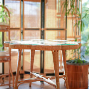 SCALLOP DINING TABLE